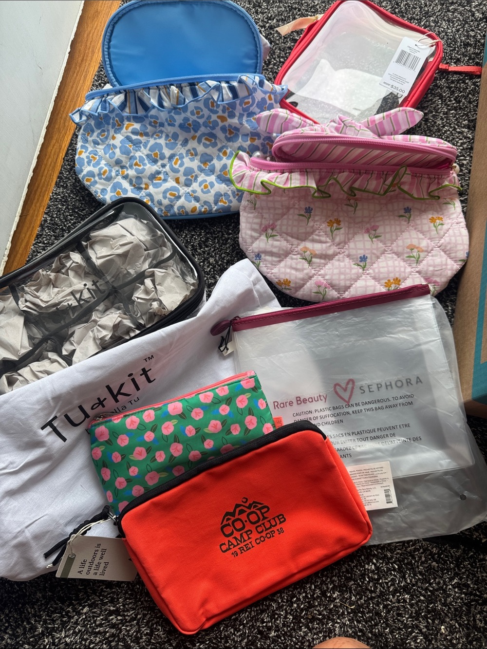 Cosmetic Case Fun!